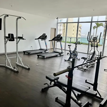 Bocagrande Bay View Gym Jacuzzi Pool Cartagena