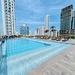 Bocagrande Bay View Gym Jacuzzi Pool